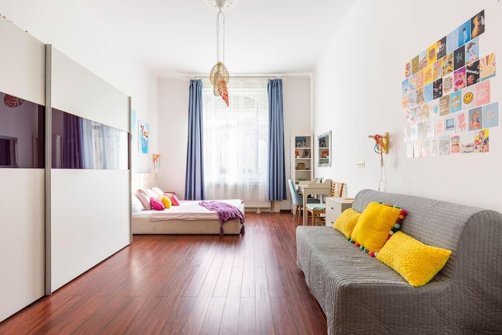 Annicku'S Stylish Budapest Apartment Budapeste Exterior foto